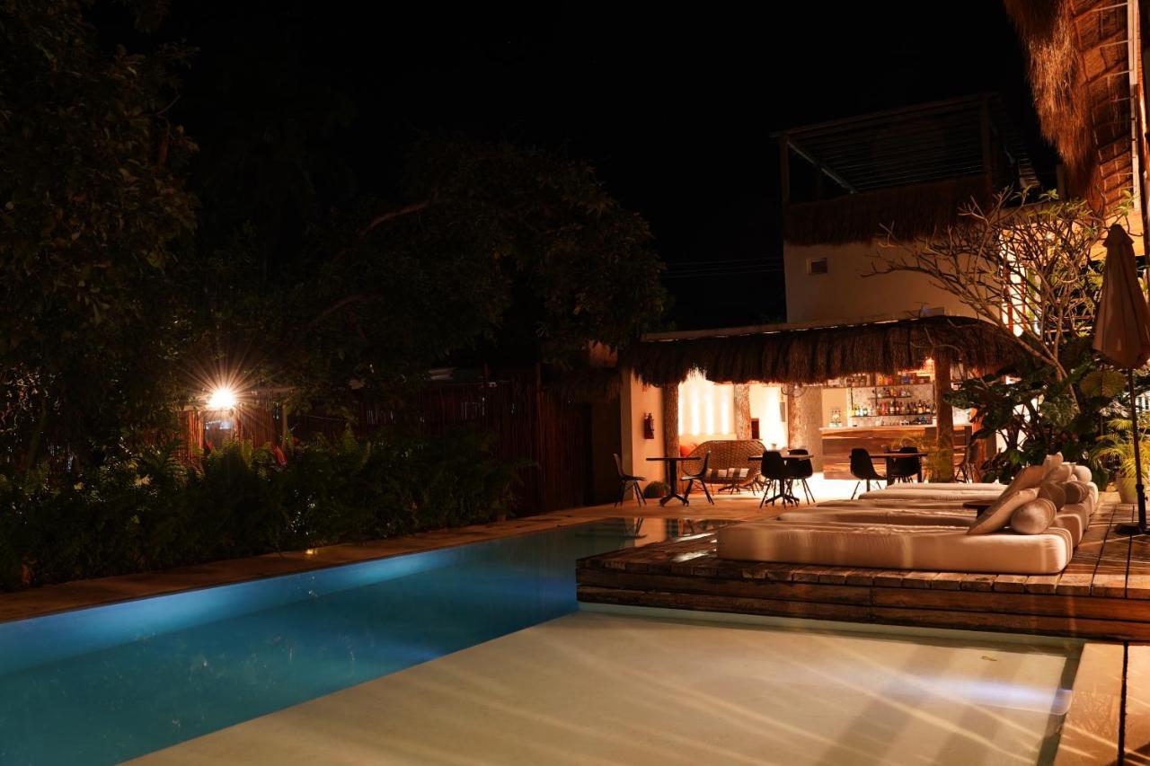 Agam Hotel Bacalar Kültér fotó