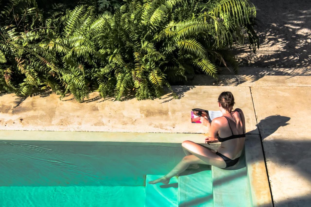 Agam Hotel Bacalar Kültér fotó