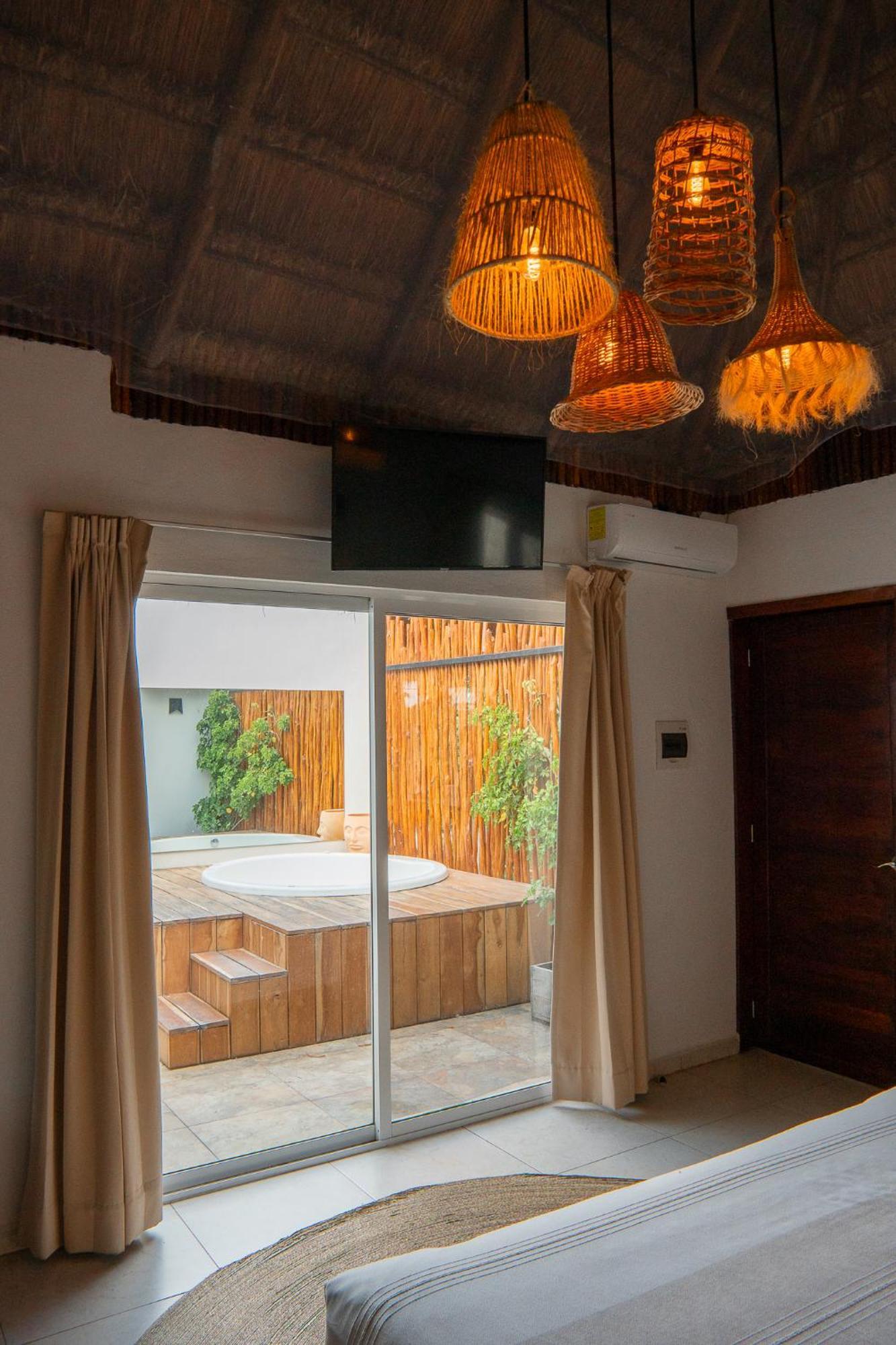 Agam Hotel Bacalar Kültér fotó