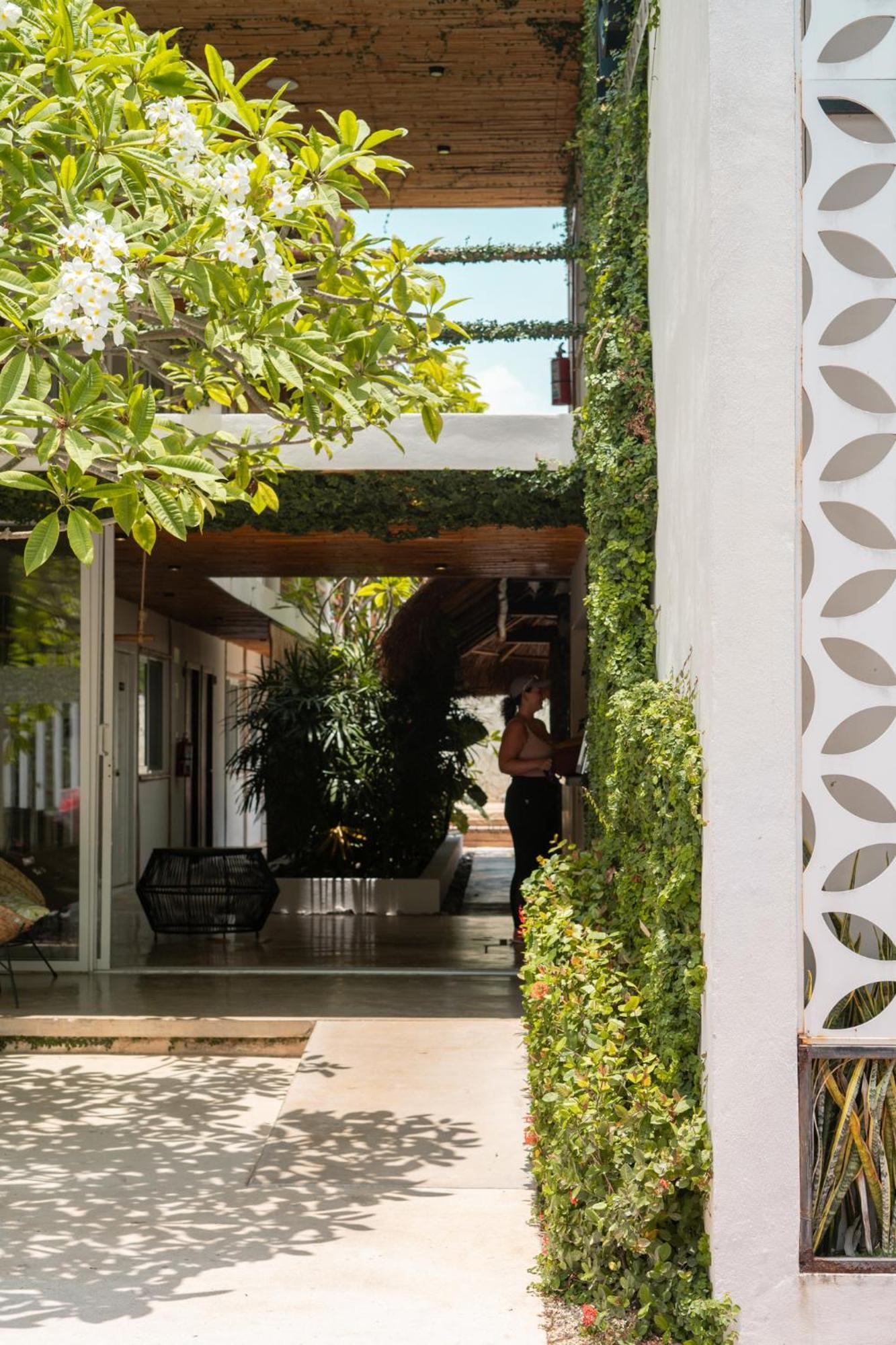 Agam Hotel Bacalar Kültér fotó