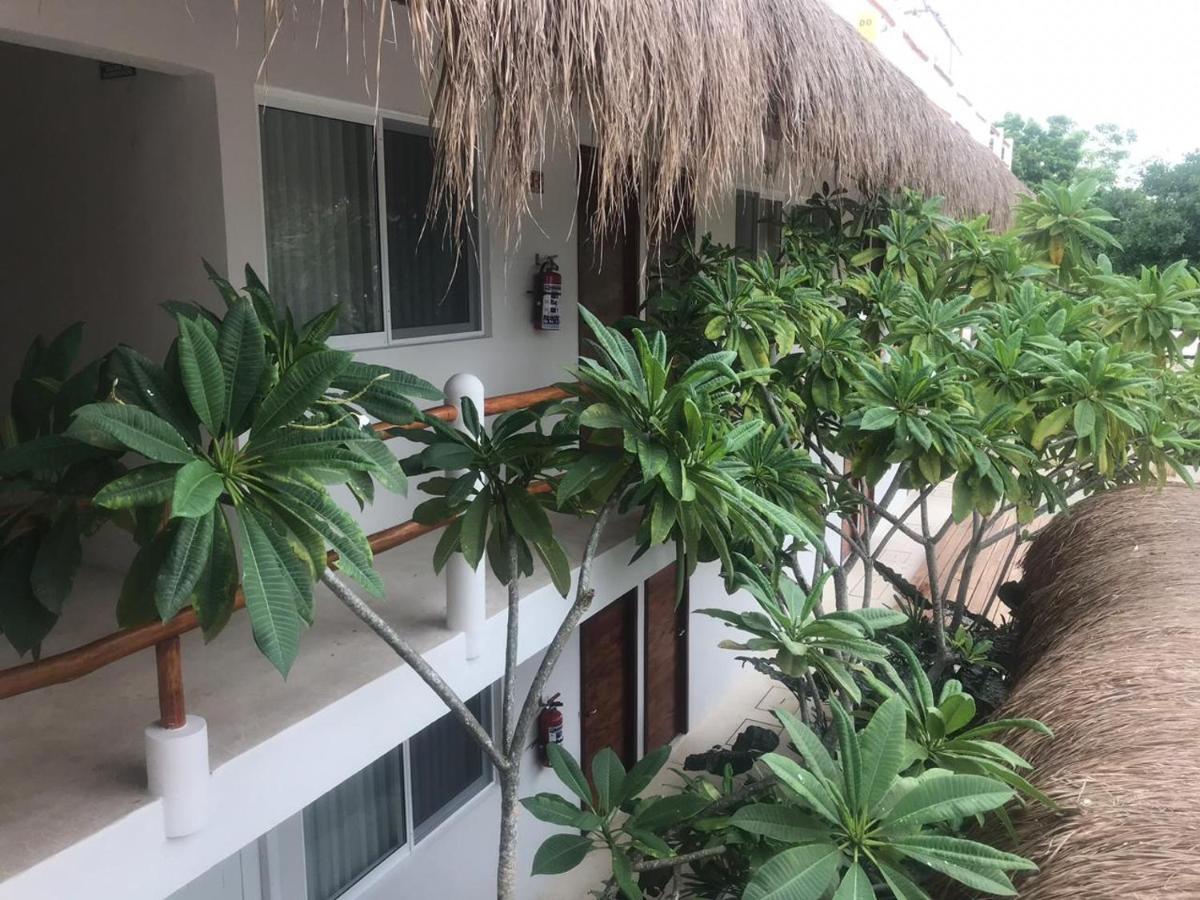Agam Hotel Bacalar Kültér fotó